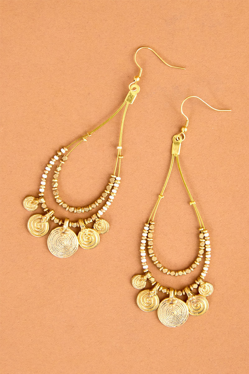 Luna Pearl White Earrings